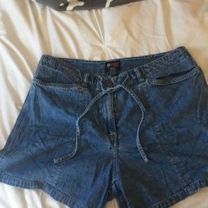 New York and company shorts